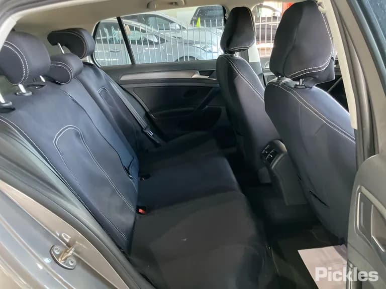 2015 Volkswagen Golf Used VIN WVWZZZAUZGW100598 – photo 19 2015 Volkswagen Golf Used VIN WVWZZZAUZGW100598 – photo 19