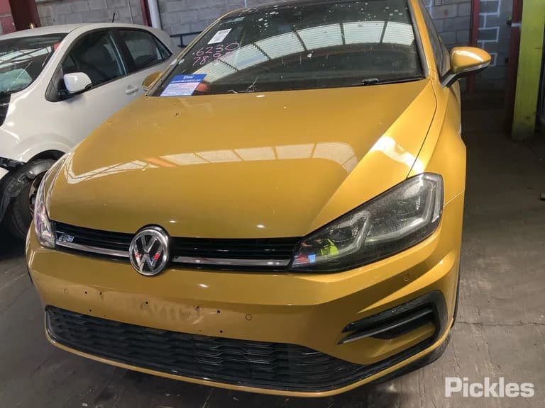 2017 Volkswagen Golf Used VIN WVWZZZAUZJW047973 – engine bay 2017 Volkswagen Golf Used VIN WVWZZZAUZJW047973 – engine bay
