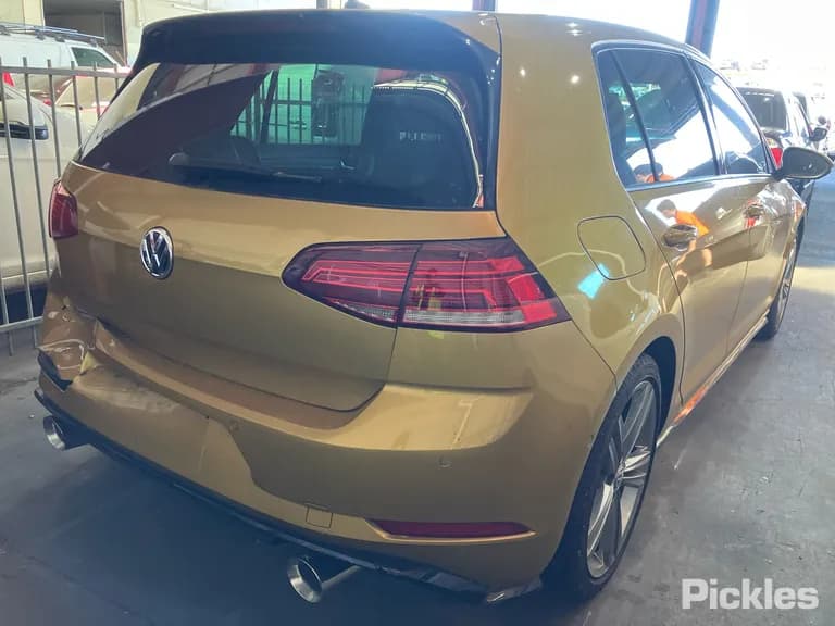 2017 Volkswagen Golf Used VIN WVWZZZAUZJW047973 – photo 19 2017 Volkswagen Golf Used VIN WVWZZZAUZJW047973 – photo 19