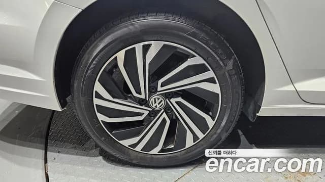 2021 Volkswagen Jetta 7th Gen 1.4 TSI Prestige Sold VIN WVWZZZBUZMM020611 – interior seats 2021 Volkswagen Jetta 7th Gen 1.4 TSI Prestige Sold VIN WVWZZZBUZMM020611 – interior seats