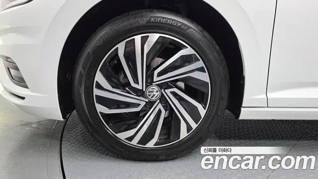 2021 Volkswagen Jetta 7th Gen 1.4 TSI Prestige Sold VIN WVWZZZBUZMM091423 – trunk area 2021 Volkswagen Jetta 7th Gen 1.4 TSI Prestige Sold VIN WVWZZZBUZMM091423 – trunk area
