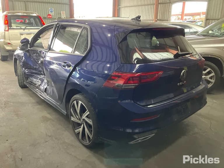 2023 Volkswagen Golf Used VIN WVWZZZCD1PW176708 – rear exterior 2023 Volkswagen Golf Used VIN WVWZZZCD1PW176708 – rear exterior