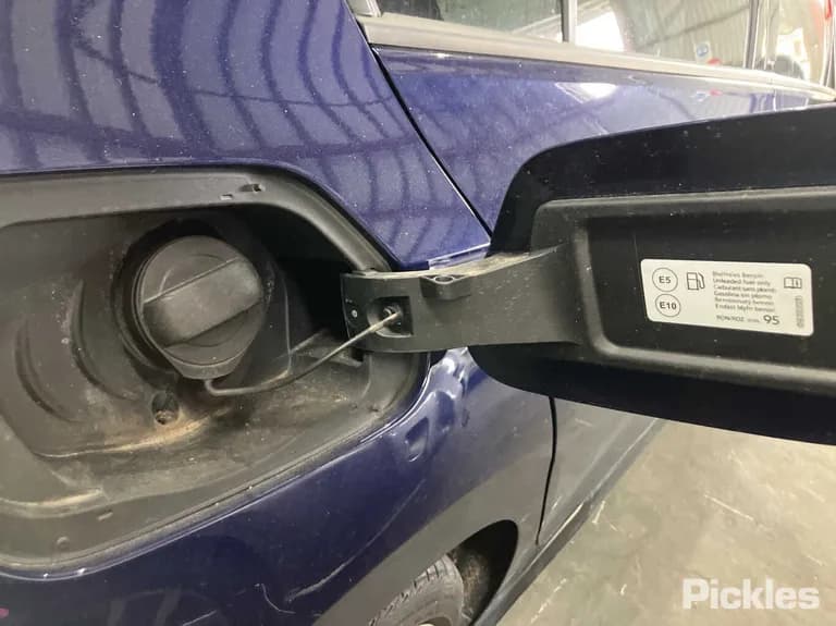 2023 Volkswagen Golf Used VIN WVWZZZCD1PW176708 – side profile 2023 Volkswagen Golf Used VIN WVWZZZCD1PW176708 – side profile