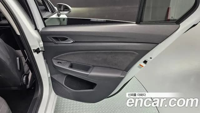 2023 Volkswagen Golf 8th Gen 2.0 TDI Prestige Sold VIN WVWZZZCD3PW123718 – photo 11 2023 Volkswagen Golf 8th Gen 2.0 TDI Prestige Sold VIN WVWZZZCD3PW123718 – photo 11