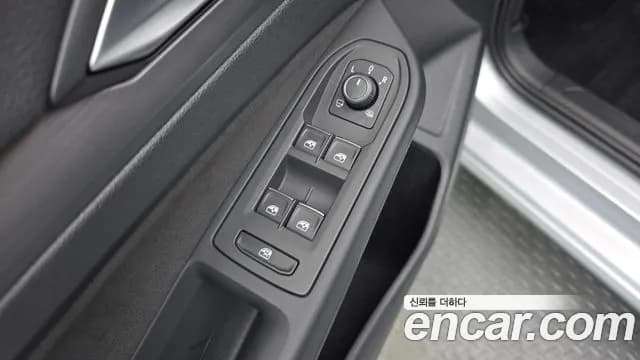2023 Volkswagen Golf 8th Gen 2.0 TDI Prestige Sold VIN WVWZZZCD7PW155166 – dashboard 2023 Volkswagen Golf 8th Gen 2.0 TDI Prestige Sold VIN WVWZZZCD7PW155166 – dashboard