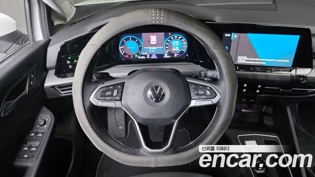 2022 Volkswagen Golf 8th Gen 2.0 TDI Prestige Sold VIN WVWZZZCDZNW124708 – side profile 2022 Volkswagen Golf 8th Gen 2.0 TDI Prestige Sold VIN WVWZZZCDZNW124708 – side profile