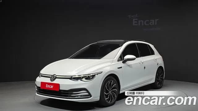 2022 Volkswagen Golf 8th Gen 2.0 TDI Prestige Sold VIN WVWZZZCDZNW127681 – trunk area 2022 Volkswagen Golf 8th Gen 2.0 TDI Prestige Sold VIN WVWZZZCDZNW127681 – trunk area