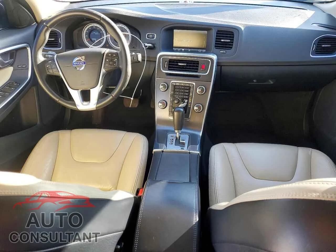 2012 VOLVO S60 Damaged VIN YV1622FS5C2020708 – undercarriage 2012 VOLVO S60 Damaged VIN YV1622FS5C2020708 – undercarriage