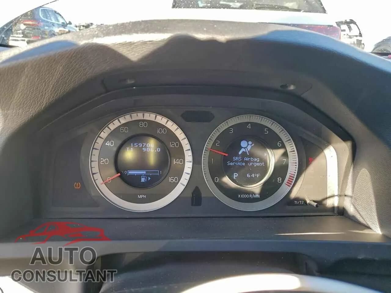 2011 VOLVO S60 Damaged VIN YV1902FH0B2019486 – trunk area 2011 VOLVO S60 Damaged VIN YV1902FH0B2019486 – trunk area