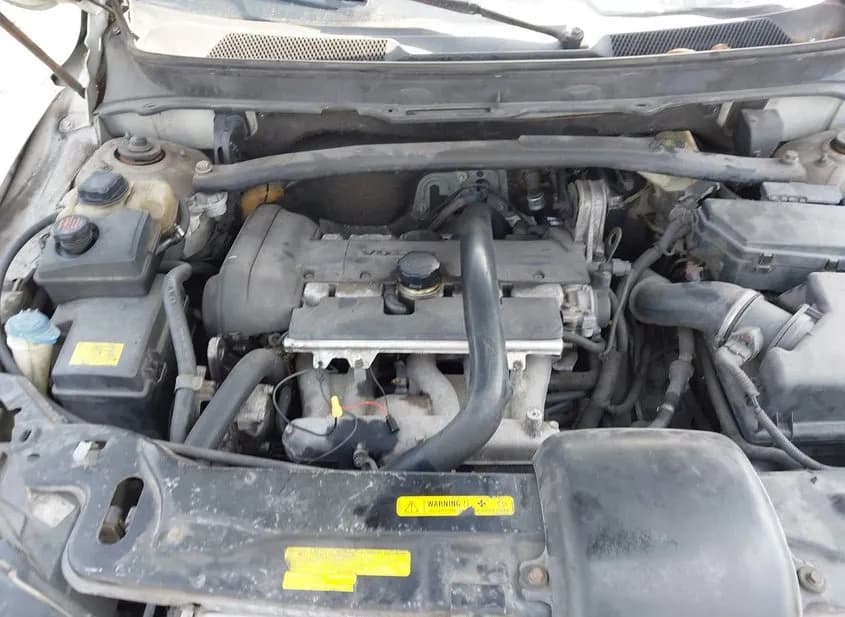 2004 VOLVO XC90 Used VIN YV1CN59H241084546 – side profile 2004 VOLVO XC90 Used VIN YV1CN59H241084546 – side profile