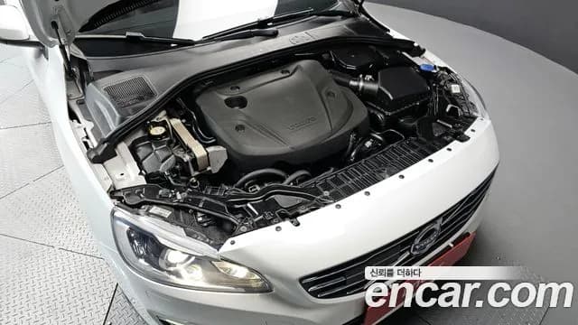 2018 Volvo S60 D3 Sold VIN YV1FS79B0J2466117 – interior seats 2018 Volvo S60 D3 Sold VIN YV1FS79B0J2466117 – interior seats