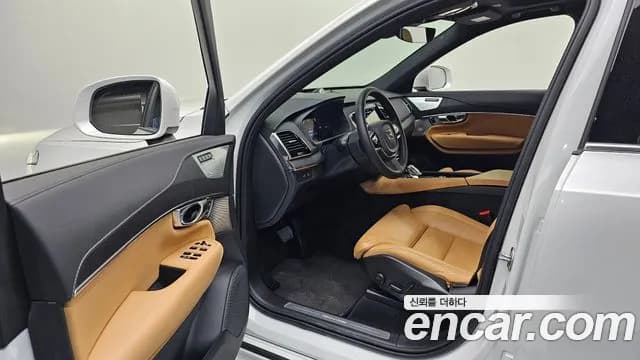 2024 Volvo XC90 2nd Gen T8 Ultimate Bright Hybrid Sold VIN YV1LFH604R1239683 – photo 14 2024 Volvo XC90 2nd Gen T8 Ultimate Bright Hybrid Sold VIN YV1LFH604R1239683 – photo 14