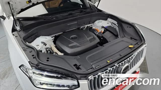 2024 Volvo XC90 2nd Gen T8 Ultimate Bright Hybrid Sold VIN YV1LFH606R1239944 – interior seats 2024 Volvo XC90 2nd Gen T8 Ultimate Bright Hybrid Sold VIN YV1LFH606R1239944 – interior seats