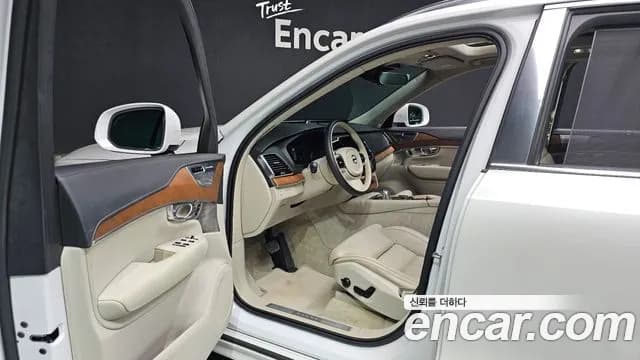 2019 Volvo XC90 2nd Gen T8 Excellence Hybrid Sold VIN YV1LTBR0DK1479681 – photo 19 2019 Volvo XC90 2nd Gen T8 Excellence Hybrid Sold VIN YV1LTBR0DK1479681 – photo 19