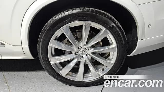 2019 Volvo XC90 2nd Gen T8 Excellence Hybrid Sold VIN YV1LTBR0DK1479681 – photo 29 2019 Volvo XC90 2nd Gen T8 Excellence Hybrid Sold VIN YV1LTBR0DK1479681 – photo 29