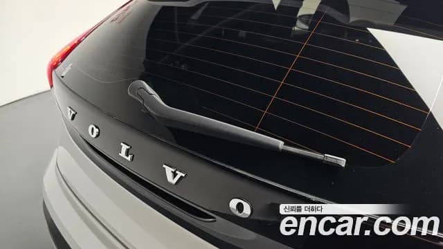 2019 Volvo V40 Cross Country D3 Sold VIN YV1MZ72K0K2183638 – front exterior 2019 Volvo V40 Cross Country D3 Sold VIN YV1MZ72K0K2183638 – front exterior