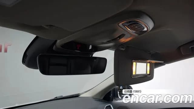 2019 Volvo V40 Cross Country D3 Sold VIN YV1MZ72K0K2183638 – exterior detail 2019 Volvo V40 Cross Country D3 Sold VIN YV1MZ72K0K2183638 – exterior detail