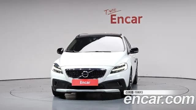 2019 Volvo V40 Cross Country D3 Sold VIN YV1MZ72K0K2183638 – photo 26 2019 Volvo V40 Cross Country D3 Sold VIN YV1MZ72K0K2183638 – photo 26