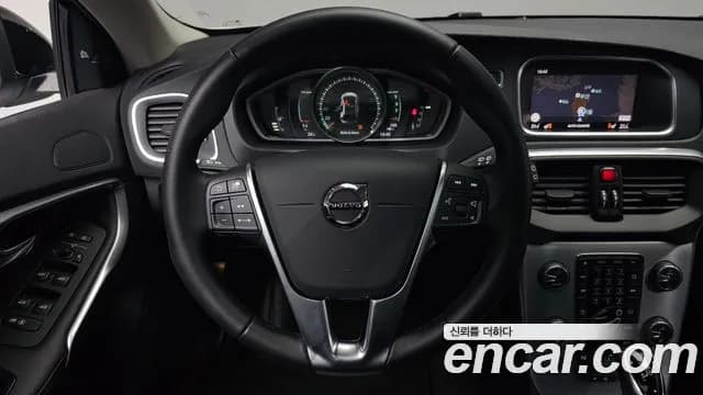 2019 Volvo V40 Cross Country D3 Sold VIN YV1MZ72K0K2183638 – photo 30 2019 Volvo V40 Cross Country D3 Sold VIN YV1MZ72K0K2183638 – photo 30