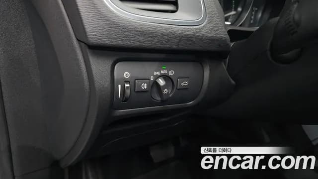 2019 Volvo V40 Cross Country D3 Sold VIN YV1MZ72K0K2183638 – photo 32 2019 Volvo V40 Cross Country D3 Sold VIN YV1MZ72K0K2183638 – photo 32