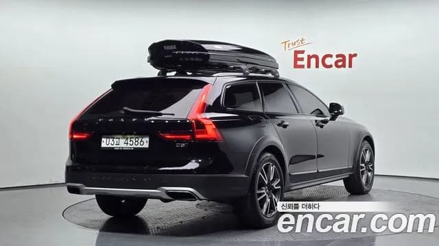 2018 Volvo V90 Cross Country D5 PRO AWD Sold VIN YV1PZ68ACJ1021700 – interior seats 2018 Volvo V90 Cross Country D5 PRO AWD Sold VIN YV1PZ68ACJ1021700 – interior seats