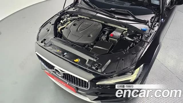 2018 Volvo V90 Cross Country D5 PRO AWD Sold VIN YV1PZ68ACJ1021700 – odometer reading 2018 Volvo V90 Cross Country D5 PRO AWD Sold VIN YV1PZ68ACJ1021700 – odometer reading