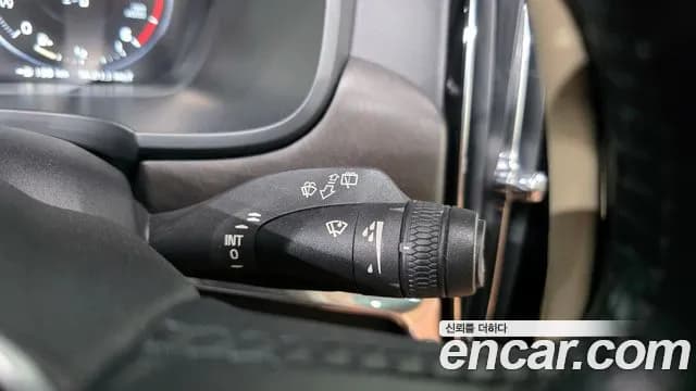 2019 Volvo V90 Cross Country D5 PRO AWD Sold VIN YV1PZ68TCK1067990 – rear exterior 2019 Volvo V90 Cross Country D5 PRO AWD Sold VIN YV1PZ68TCK1067990 – rear exterior