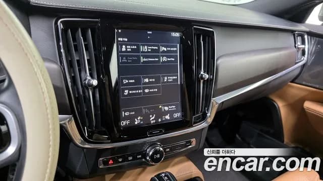 2019 Volvo V90 Cross Country D5 PRO AWD Sold VIN YV1PZ68TCK1067990 – photo 11 2019 Volvo V90 Cross Country D5 PRO AWD Sold VIN YV1PZ68TCK1067990 – photo 11