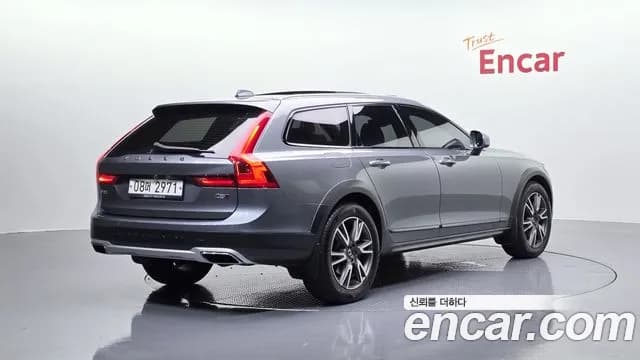 2019 Volvo V90 Cross Country D5 PRO AWD Sold VIN YV1PZ68TCK1067990 – photo 14 2019 Volvo V90 Cross Country D5 PRO AWD Sold VIN YV1PZ68TCK1067990 – photo 14