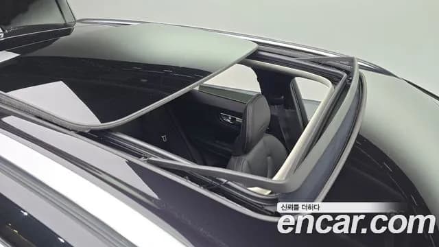 2019 Volvo XC60 2nd Gen D5 Inscription Sold VIN YV1UZ68TCK1282181 – photo 13 2019 Volvo XC60 2nd Gen D5 Inscription Sold VIN YV1UZ68TCK1282181 – photo 13
