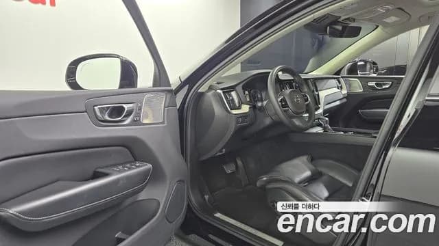 2019 Volvo XC60 2nd Gen D5 Inscription Sold VIN YV1UZ68TCK1282181 – photo 17 2019 Volvo XC60 2nd Gen D5 Inscription Sold VIN YV1UZ68TCK1282181 – photo 17