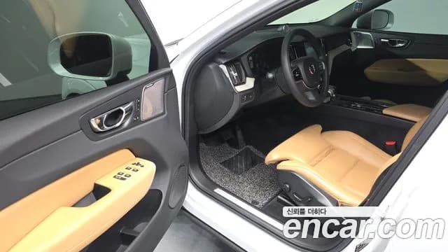 2019 Volvo XC60 2nd Gen T6 Inscription Sold VIN YV1UZA22CK1220990 – photo 12 2019 Volvo XC60 2nd Gen T6 Inscription Sold VIN YV1UZA22CK1220990 – photo 12