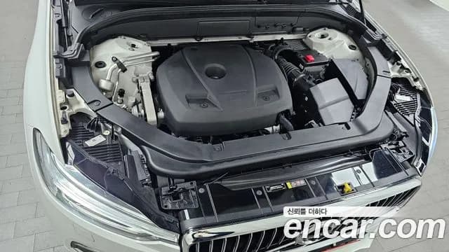 2019 Volvo XC60 2nd Gen T6 Inscription Sold VIN YV1UZA22CK1329050 – photo 12 2019 Volvo XC60 2nd Gen T6 Inscription Sold VIN YV1UZA22CK1329050 – photo 12