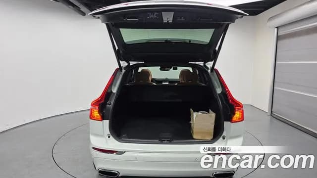 2020 Volvo XC60 2nd Gen T6 Inscription Sold VIN YV1UZA22CL1460810 – photo 11 2020 Volvo XC60 2nd Gen T6 Inscription Sold VIN YV1UZA22CL1460810 – photo 11