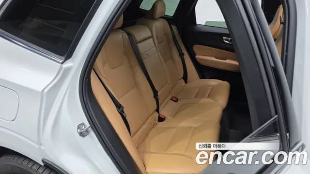 2020 Volvo XC60 2nd Gen T6 Inscription Sold VIN YV1UZA22CL1460810 – photo 15 2020 Volvo XC60 2nd Gen T6 Inscription Sold VIN YV1UZA22CL1460810 – photo 15