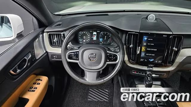 2020 Volvo XC60 2nd Gen T6 Inscription Sold VIN YV1UZA22CL1560752 – dashboard 2020 Volvo XC60 2nd Gen T6 Inscription Sold VIN YV1UZA22CL1560752 – dashboard