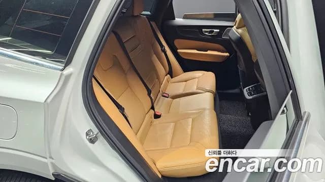 2020 Volvo XC60 2nd Gen T6 Inscription Sold VIN YV1UZA22CL1560752 – photo 15 2020 Volvo XC60 2nd Gen T6 Inscription Sold VIN YV1UZA22CL1560752 – photo 15