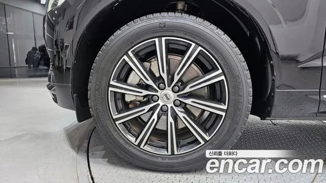 2021 Volvo XC60 2nd Gen T8 Inscription Sold VIN YV1UZBR0DM1765139 – photo 14 2021 Volvo XC60 2nd Gen T8 Inscription Sold VIN YV1UZBR0DM1765139 – photo 14