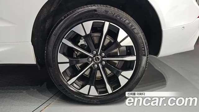 2026 Volvo XC60 2nd Gen B5 Ultra Dark Air Sus Sold VIN YV1UZM127T1298134 – interior seats 2026 Volvo XC60 2nd Gen B5 Ultra Dark Air Sus Sold VIN YV1UZM127T1298134 – interior seats