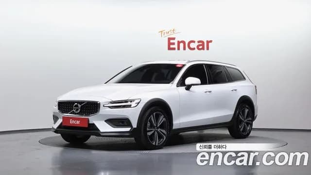 2021 Volvo V60 Cross Country 2nd Gen B5 Pro AWD Sold VIN YV1ZZL12CM1065446 – undercarriage 2021 Volvo V60 Cross Country 2nd Gen B5 Pro AWD Sold VIN YV1ZZL12CM1065446 – undercarriage