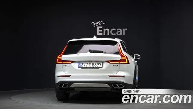2021 Volvo V60 Cross Country 2nd Gen B5 Pro AWD Sold VIN YV1ZZL12CM1069679 – photo 13 2021 Volvo V60 Cross Country 2nd Gen B5 Pro AWD Sold VIN YV1ZZL12CM1069679 – photo 13