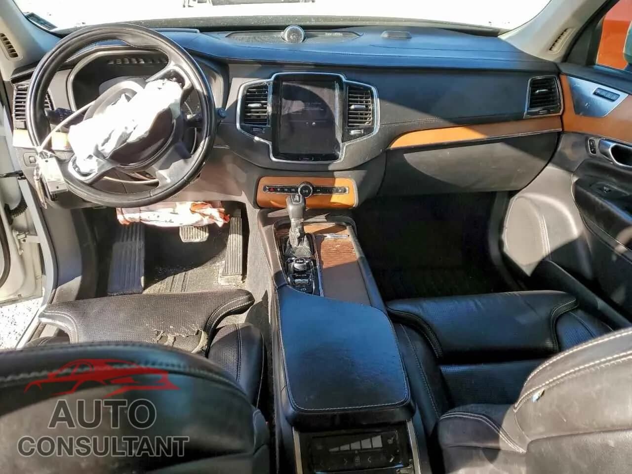 2016 VOLVO XC90 Damaged VIN YV4A22PL3G1016964 – undercarriage 2016 VOLVO XC90 Damaged VIN YV4A22PL3G1016964 – undercarriage