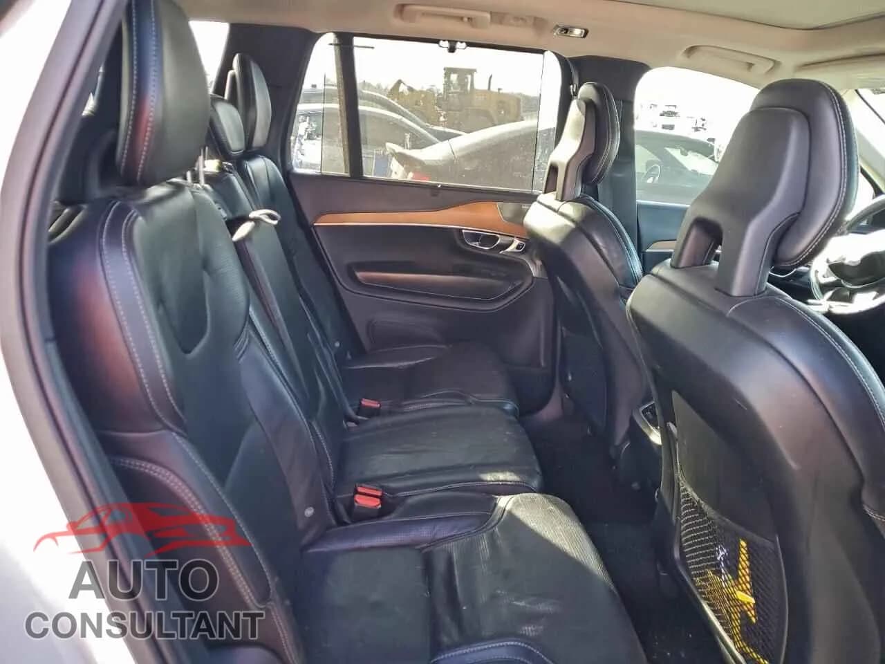 2016 VOLVO XC90 Damaged VIN YV4A22PL3G1016964 – photo 11 2016 VOLVO XC90 Damaged VIN YV4A22PL3G1016964 – photo 11