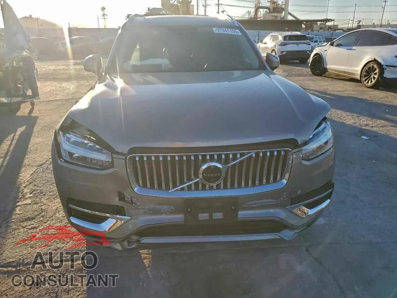 2021 VOLVO XC90 T8 RE Damaged VIN YV4BR0CL7M1689892 – interior seats 2021 VOLVO XC90 T8 RE Damaged VIN YV4BR0CL7M1689892 – interior seats