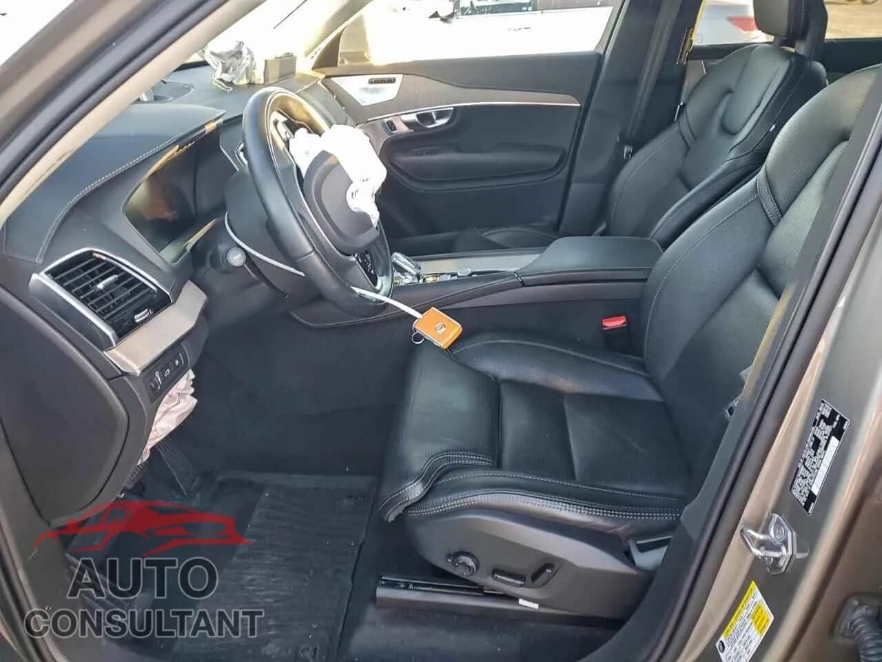 2021 VOLVO XC90 T8 RE Damaged VIN YV4BR0CL7M1689892 – exterior detail 2021 VOLVO XC90 T8 RE Damaged VIN YV4BR0CL7M1689892 – exterior detail