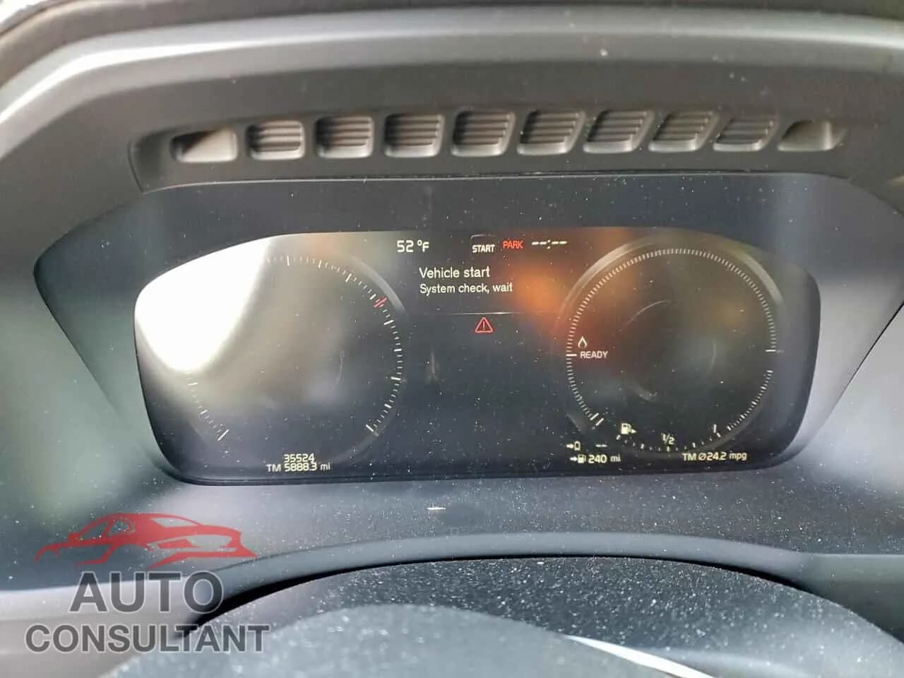 2021 VOLVO XC90 T8 RE Damaged VIN YV4BR0CL7M1689892 – trunk area 2021 VOLVO XC90 T8 RE Damaged VIN YV4BR0CL7M1689892 – trunk area