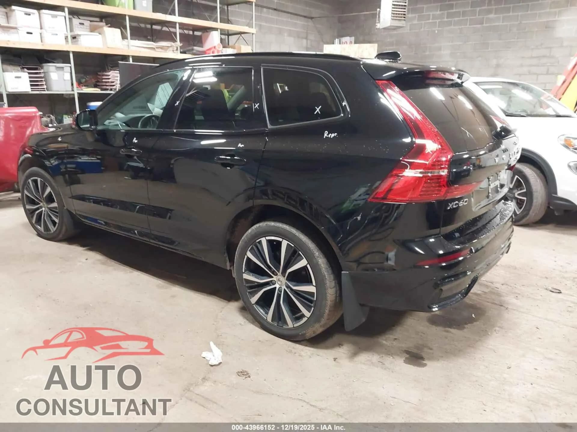 2023 VOLVO XC60 Damaged VIN YV4L12RW7P1288940 – side profile 2023 VOLVO XC60 Damaged VIN YV4L12RW7P1288940 – side profile