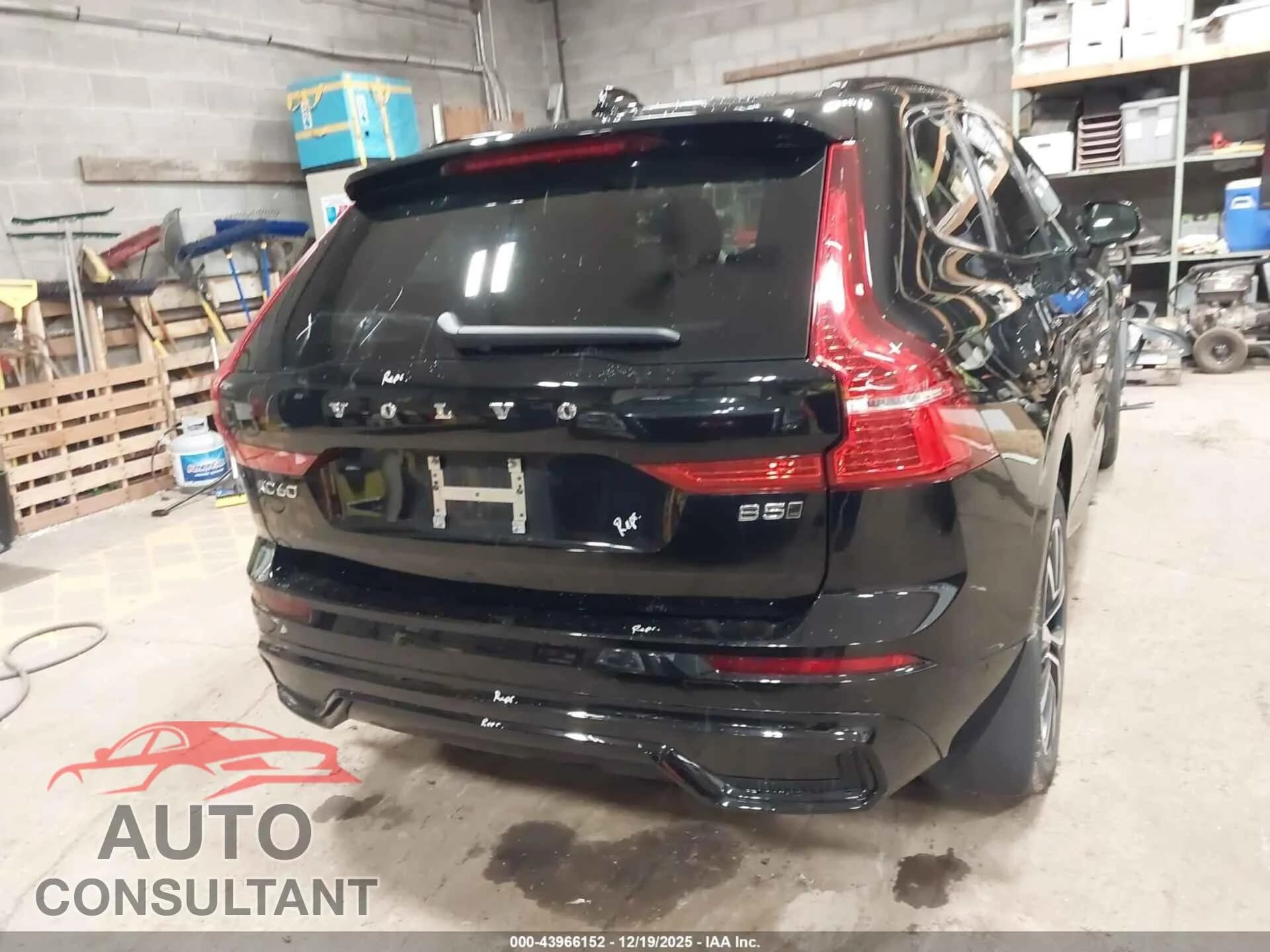 2023 VOLVO XC60 Damaged VIN YV4L12RW7P1288940 – photo 16 2023 VOLVO XC60 Damaged VIN YV4L12RW7P1288940 – photo 16