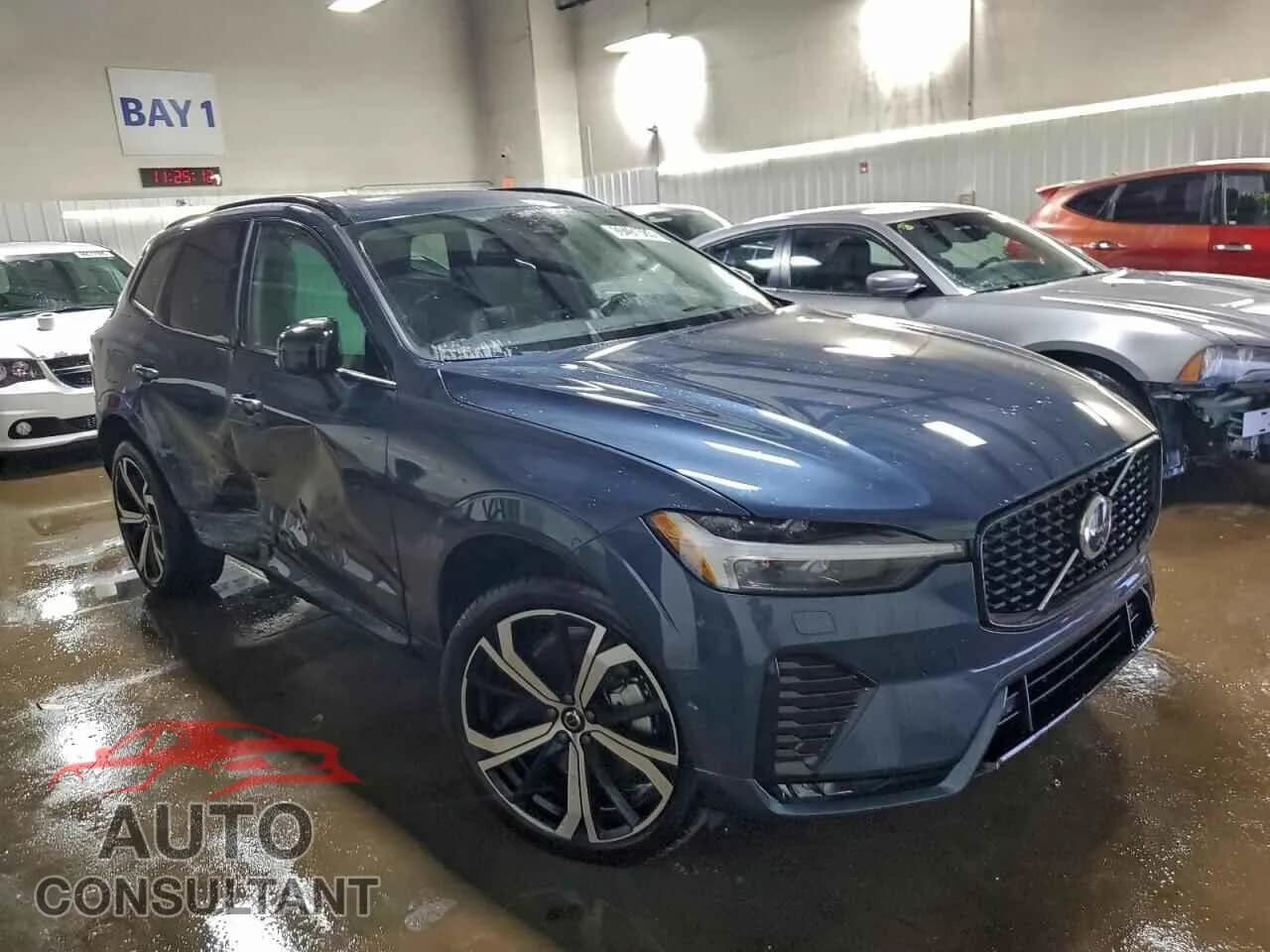 2025 VOLVO XC60 ULTRA Damaged VIN YV4M12RM4S1140370 – dashboard 2025 VOLVO XC60 ULTRA Damaged VIN YV4M12RM4S1140370 – dashboard