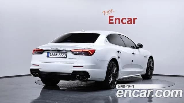 2018 Maserati Quattroporte 3.0 V6 Granlusso Sold VIN ZAM56XPG0J1299013 – rear exterior 2018 Maserati Quattroporte 3.0 V6 Granlusso Sold VIN ZAM56XPG0J1299013 – rear exterior
